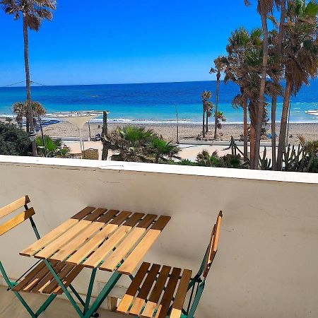 Beachfront Primera Linea De Playa En Casco Antiguo Estepona Esterno foto