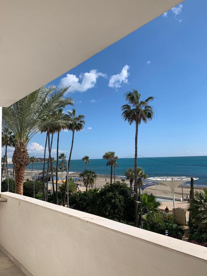 Beachfront Primera Linea De Playa En Casco Antiguo Estepona Esterno foto