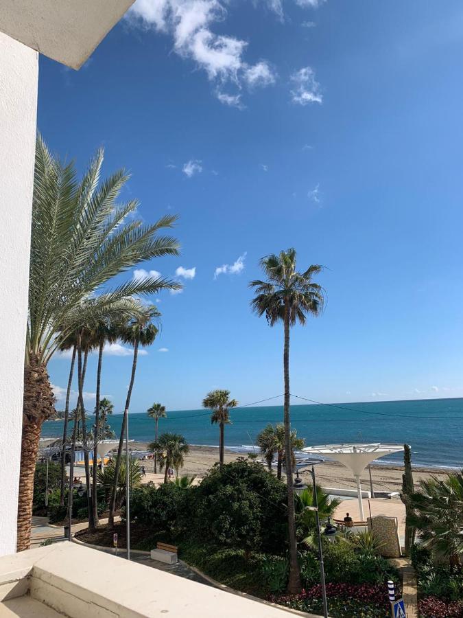 Beachfront Primera Linea De Playa En Casco Antiguo Estepona Esterno foto