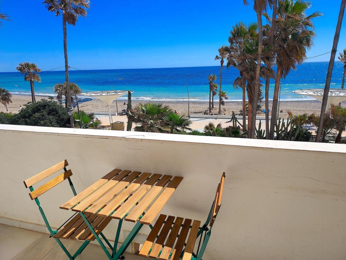 Beachfront Primera Linea De Playa En Casco Antiguo Estepona Esterno foto